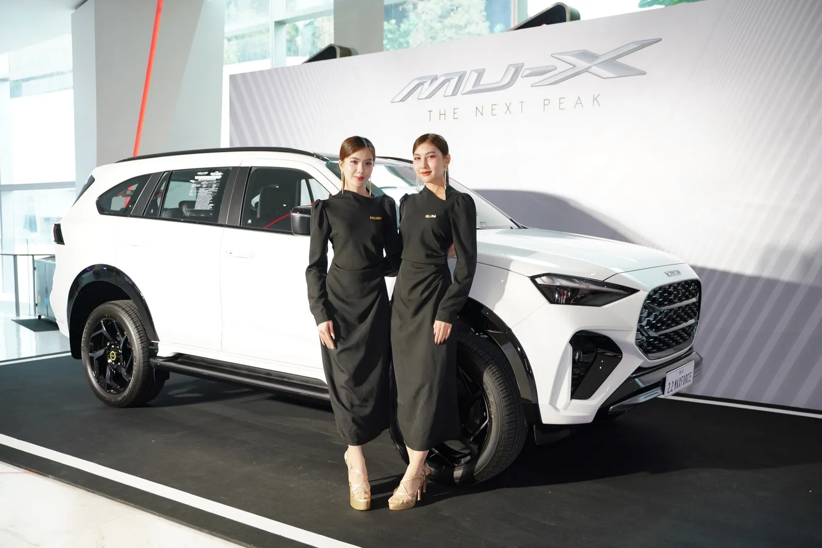 04 Isuzu Digital Sound Check X Major1