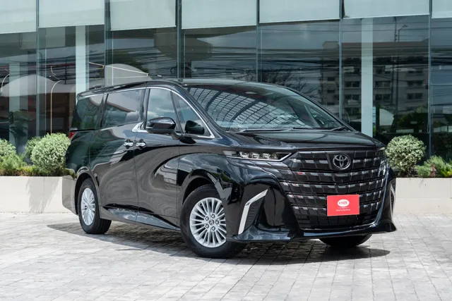 Alphard Elite Privacy Lounge (2)_11zon